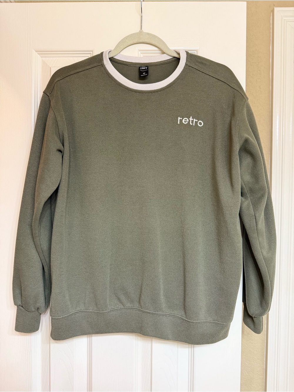 DAZY Retro Crewneck Sweater - Olive with White Trim